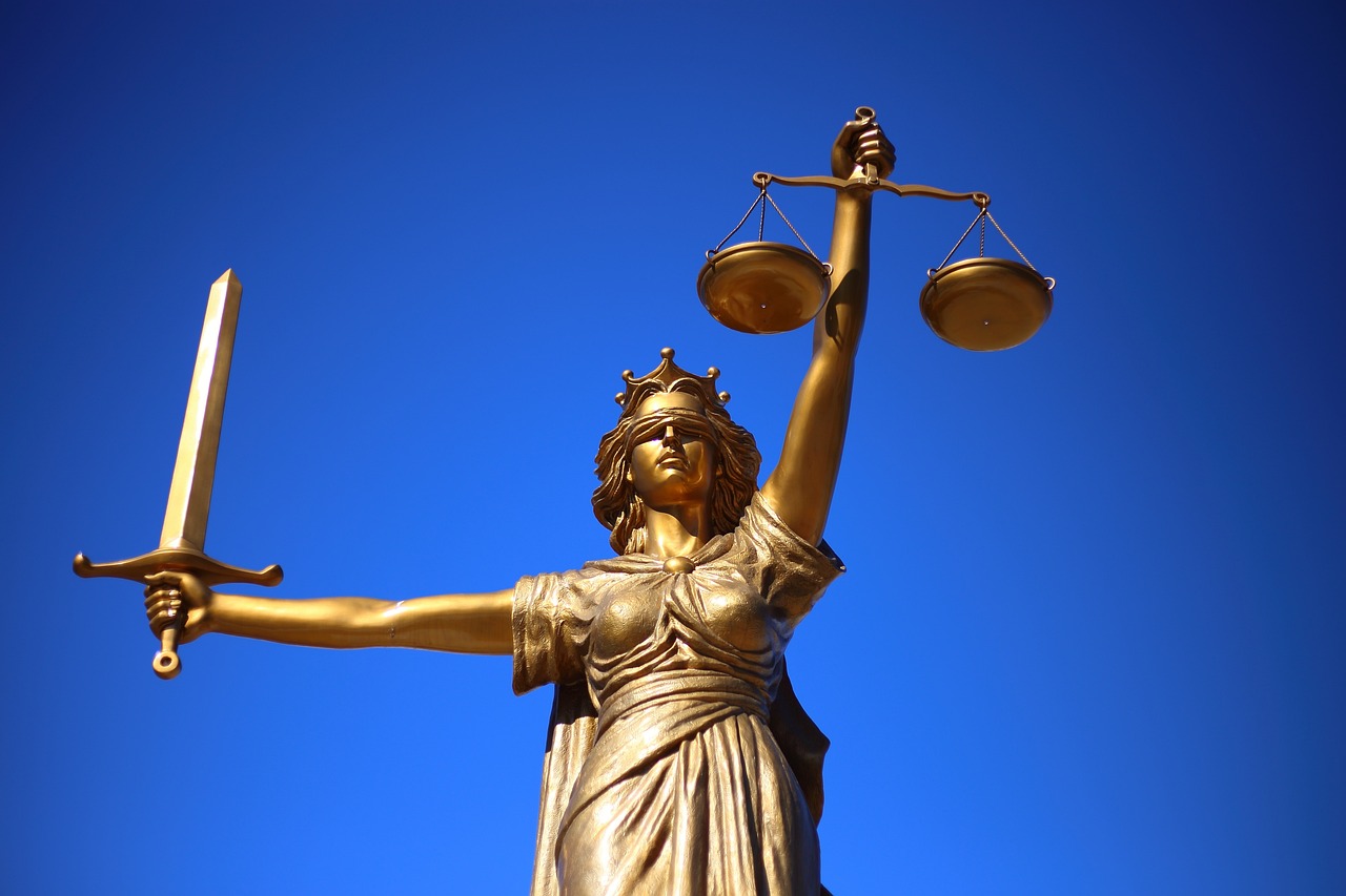 Garde à vue : Quelles sont les conditions de mise en œuvre et droits du suspect ?