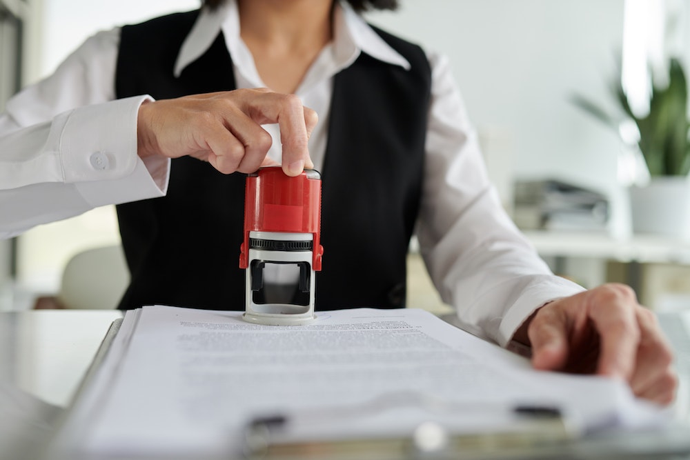 Droits et obligations liés aux frais de notaire lors de la vente d'un bien immobilier en usufruit