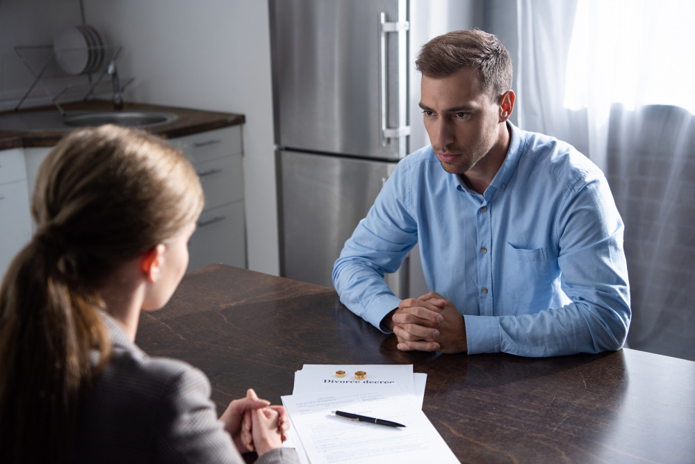 Divorce à l'amiable en 2023 : ce qu'il faut savoir sur les règles actuelles