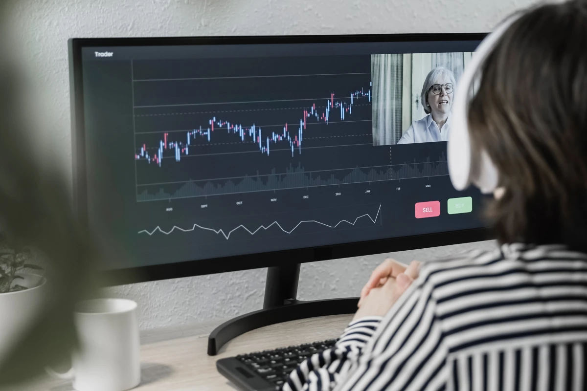 Blockchain et cryptomonnaies : enjeux et implications juridiques