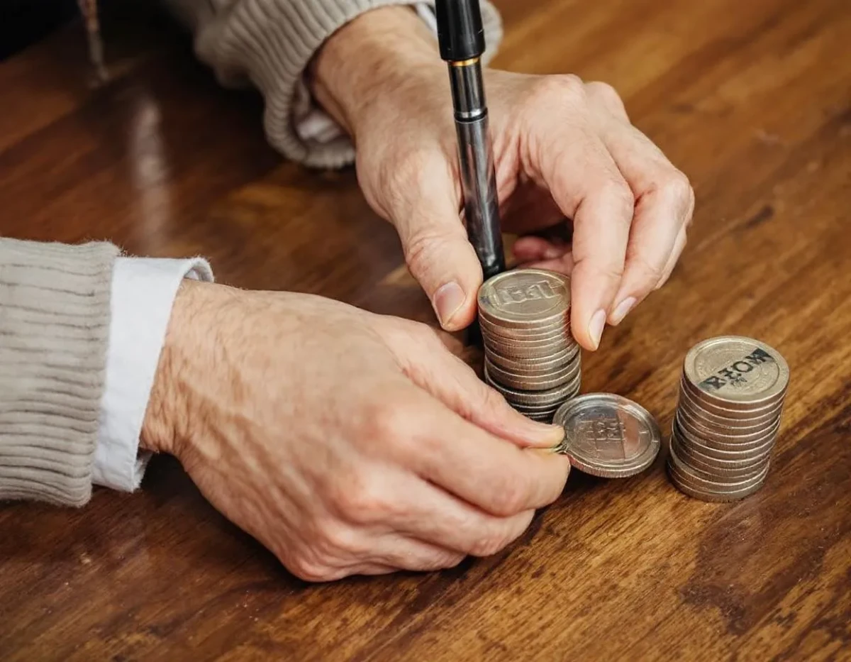 Fiscalité de l'assurance vie à la retraite : Optimiser ses retraits et préserver son patrimoine